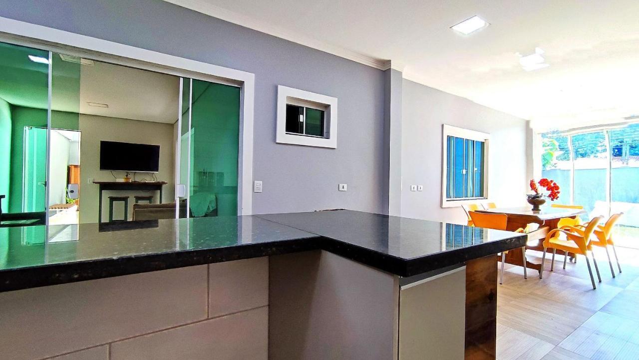 Villa Linda Casa Bairro Tranquilo Prox Cataratas Foz do Iguaçu Esterno foto